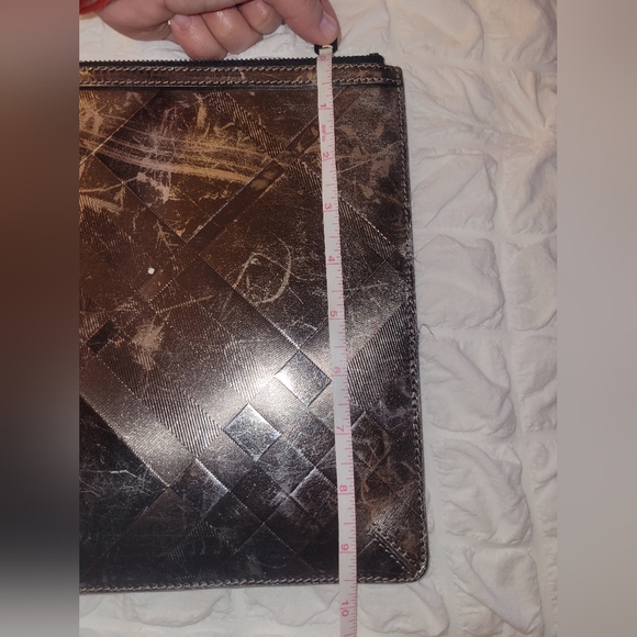 Burberry gunmetal clutch - Picture 7 of 8